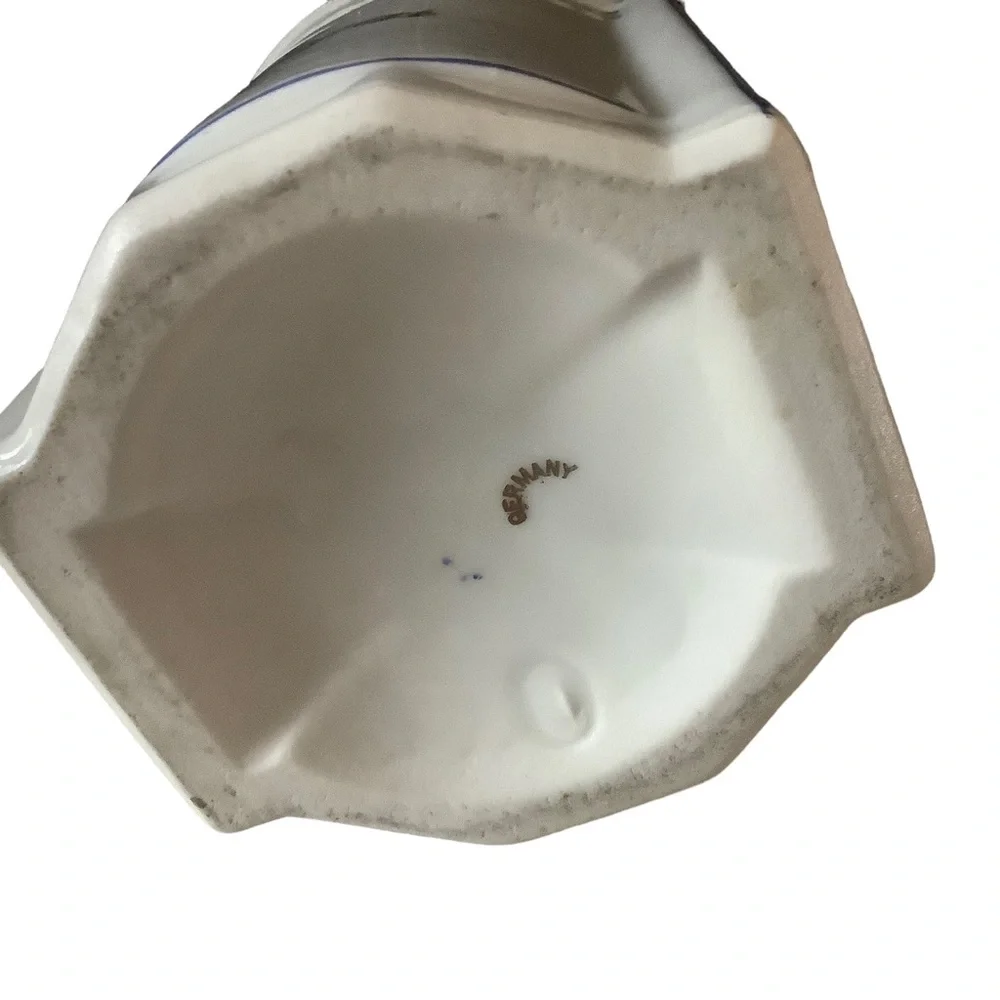 Vintage /antique porcelain ceramic white canister w/lid Sugar canister.Germany